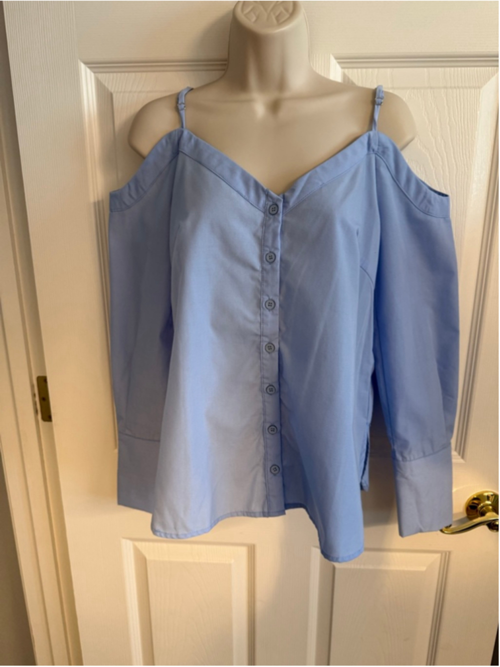 Lulus Work From Home Light Blue Button-Up Off-the-Shoulder Top size small